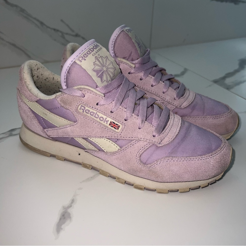 Reebok classic lilac purple shoes